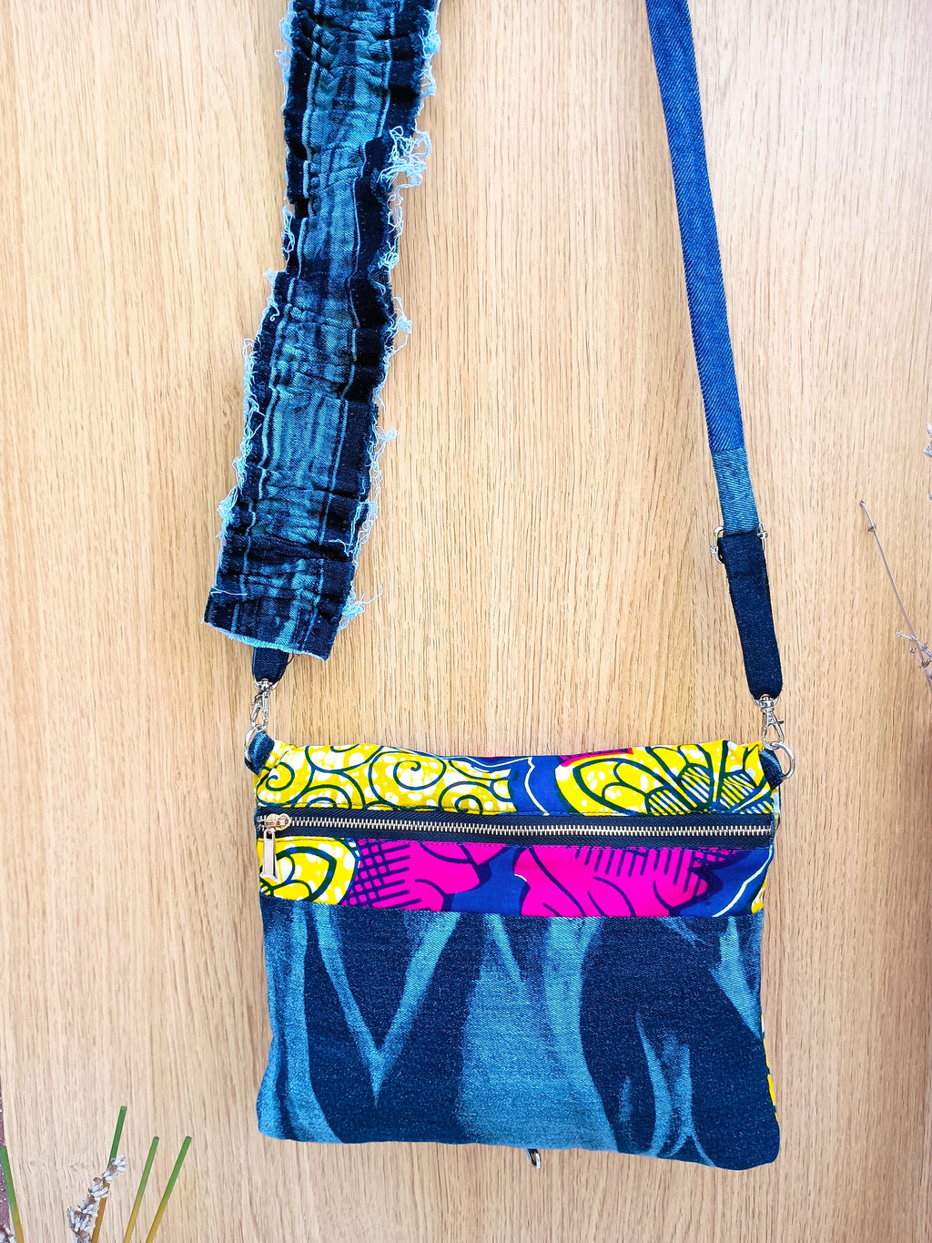 Borsa tracolla con porta salviette UPE