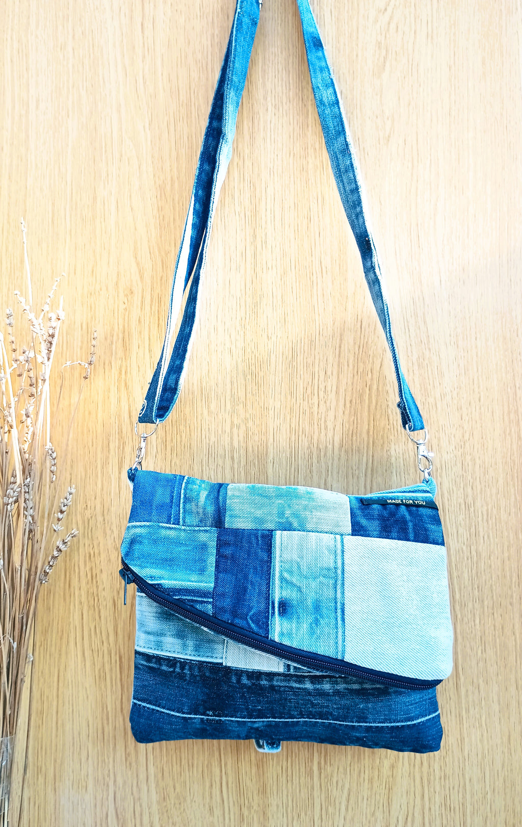 Borsa tracolla con porta salviette UPE